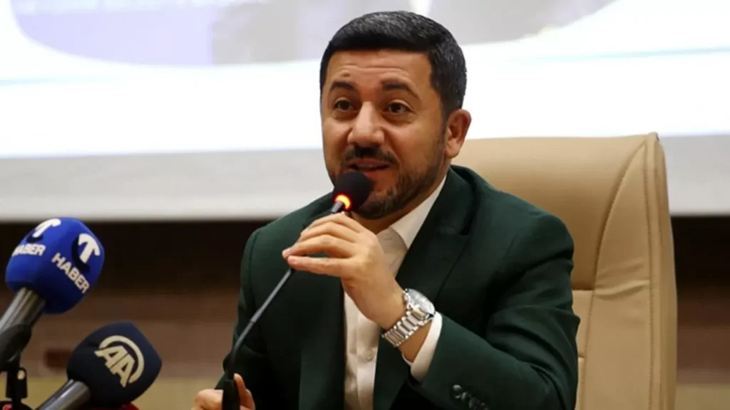 rasim arı iyi parti'den neden istifa etti