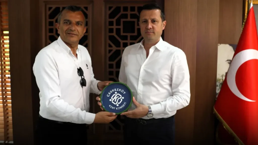 Vahap Akay, Kent Konseyi yönetimini ağırladı 4 Çerkezköy haberleri - Vahap Akay, Kent Konseyi yönetimini ağırladı