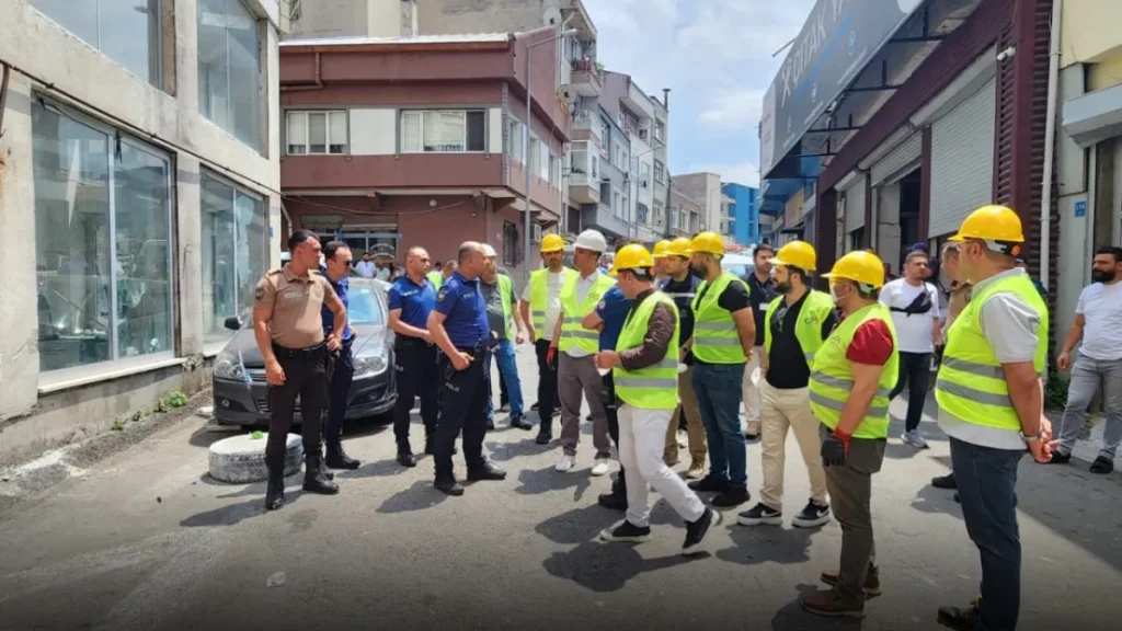 Çorlu haberleri - Ahmet Sarıkurt: Tüm imkanlarımızla vatandaşlarımızın yanındayız
