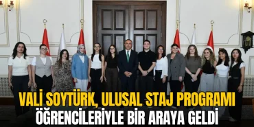 Tekirdağ haberleri - Tekirdağ Valisi Recep Soytürk, Ulusal Staj Programı kapsamında Valilikte staj yapan üniversite öğrencileriyle makamında bir araya geldi.